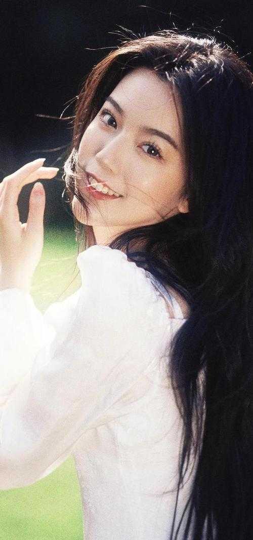 穿越后死对头竟然变成了亲姐妹