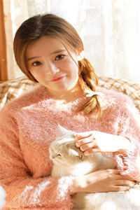 养大的小狼崽它亲完就跑猎狼犬霍森的