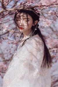 情深缘浅误相思