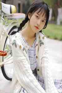 脑壳磕包后我反手逮了个美男儿